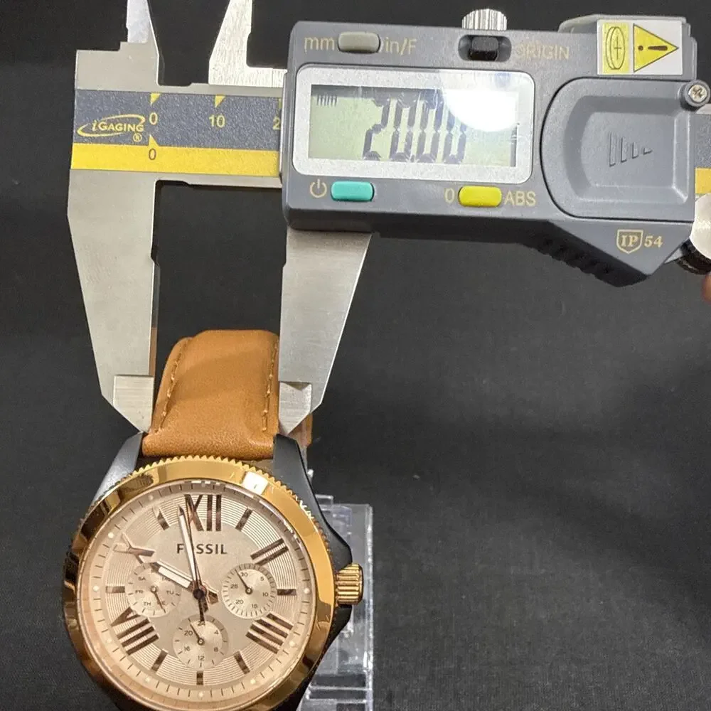 Fossil Cecile AM4624 Women's Wristwatch New Brown Leather Band New Battery (Z1)